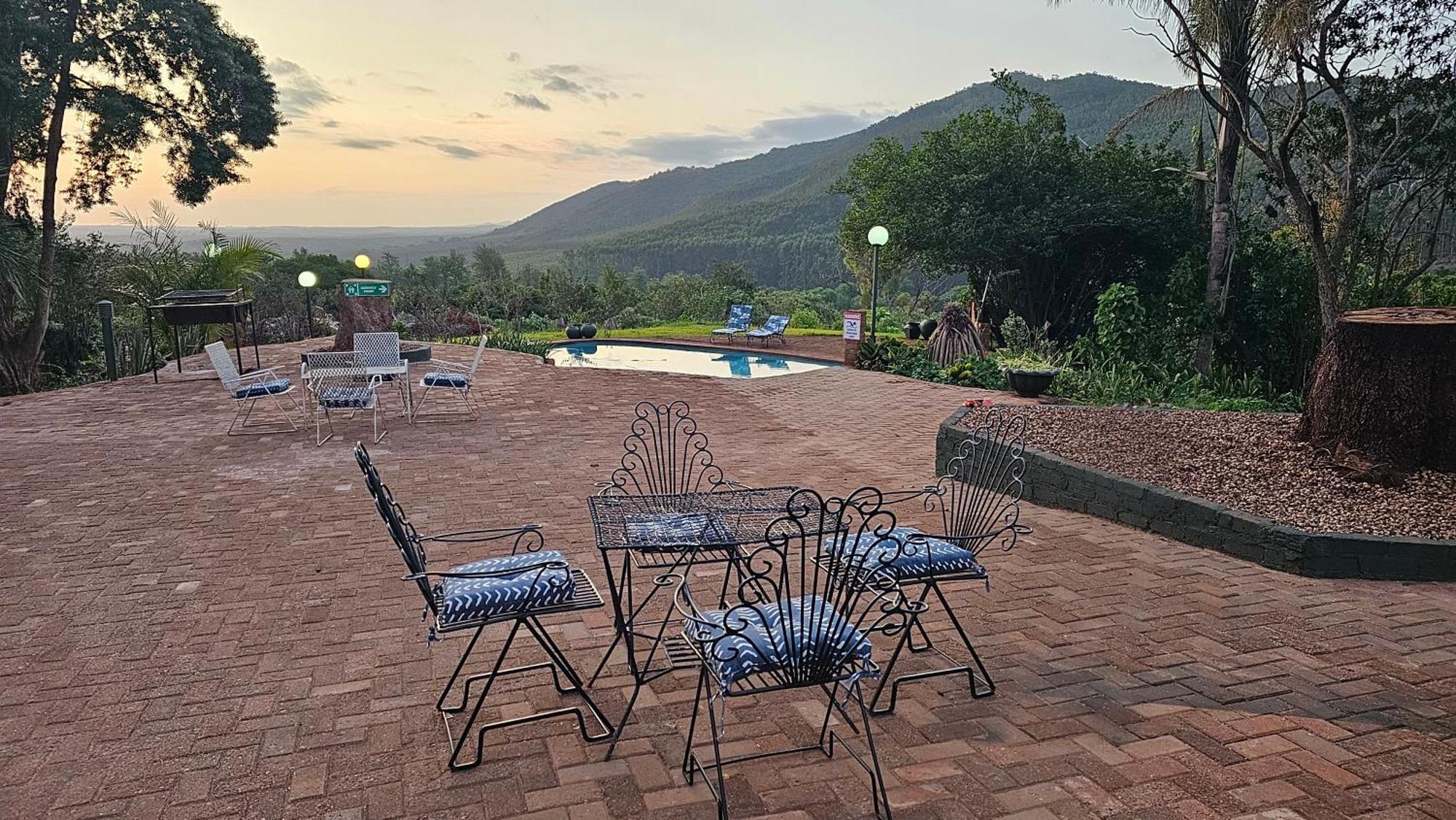 Pecan Farm Guesthouse หลุยส์ทริคาร์ดท์ ภายนอก รูปภาพ