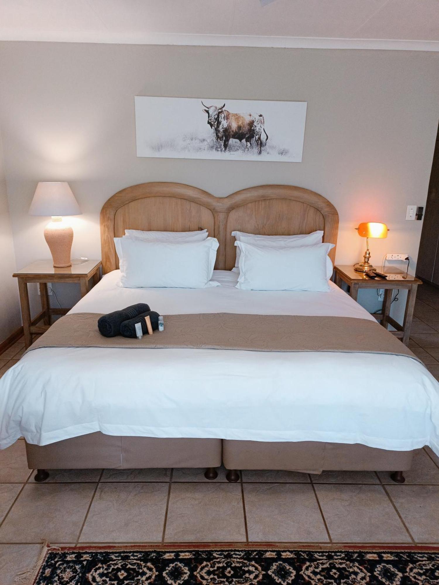 Pecan Farm Guesthouse หลุยส์ทริคาร์ดท์ ภายนอก รูปภาพ
